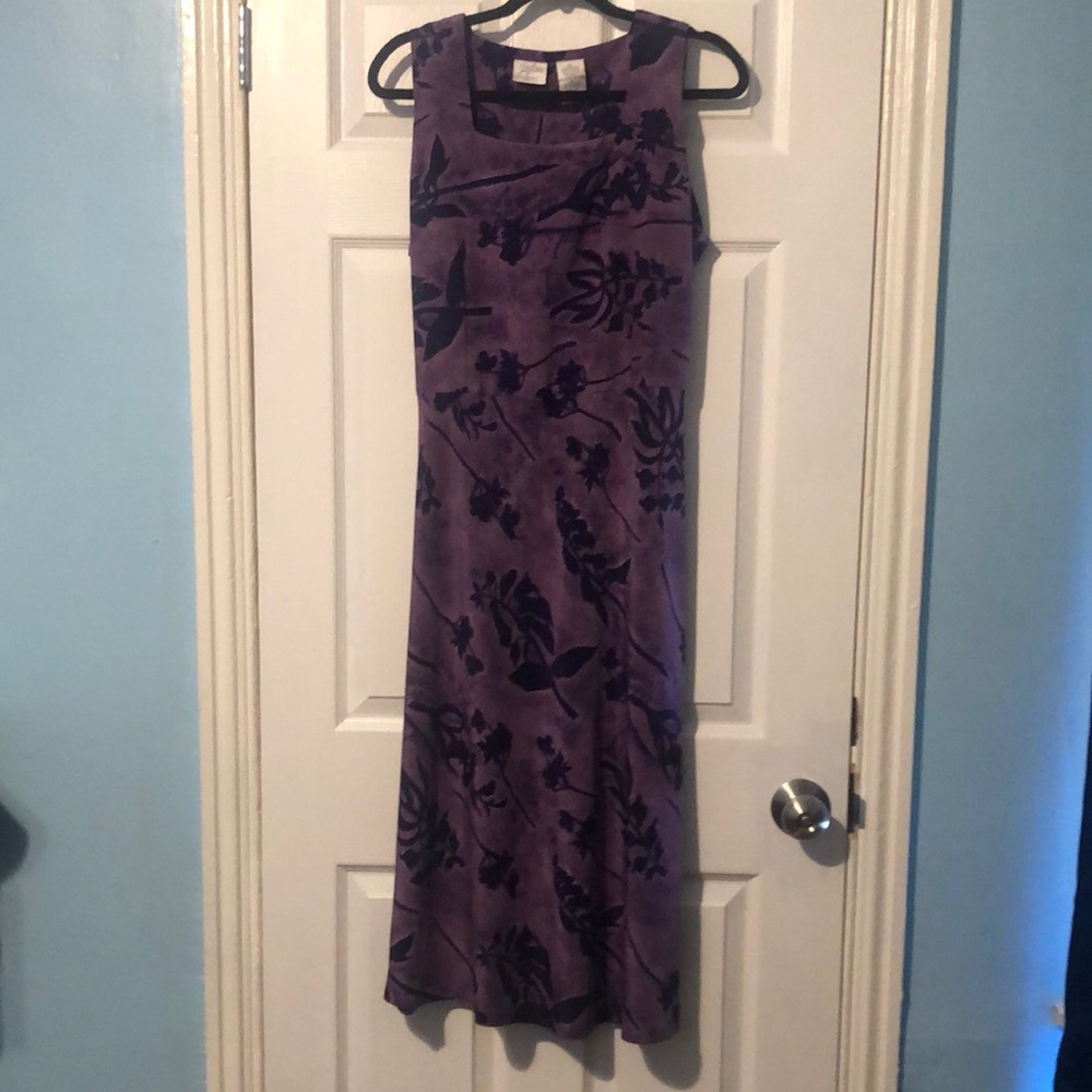 Jaclyn Smith Purple Sheath Maxi Dress Sleeveless Scoop Neck